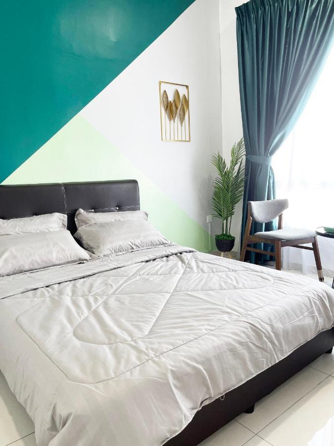 Mahkota Valley Apartment Indera Mahkota Kuantan#Netflix Экстерьер фото