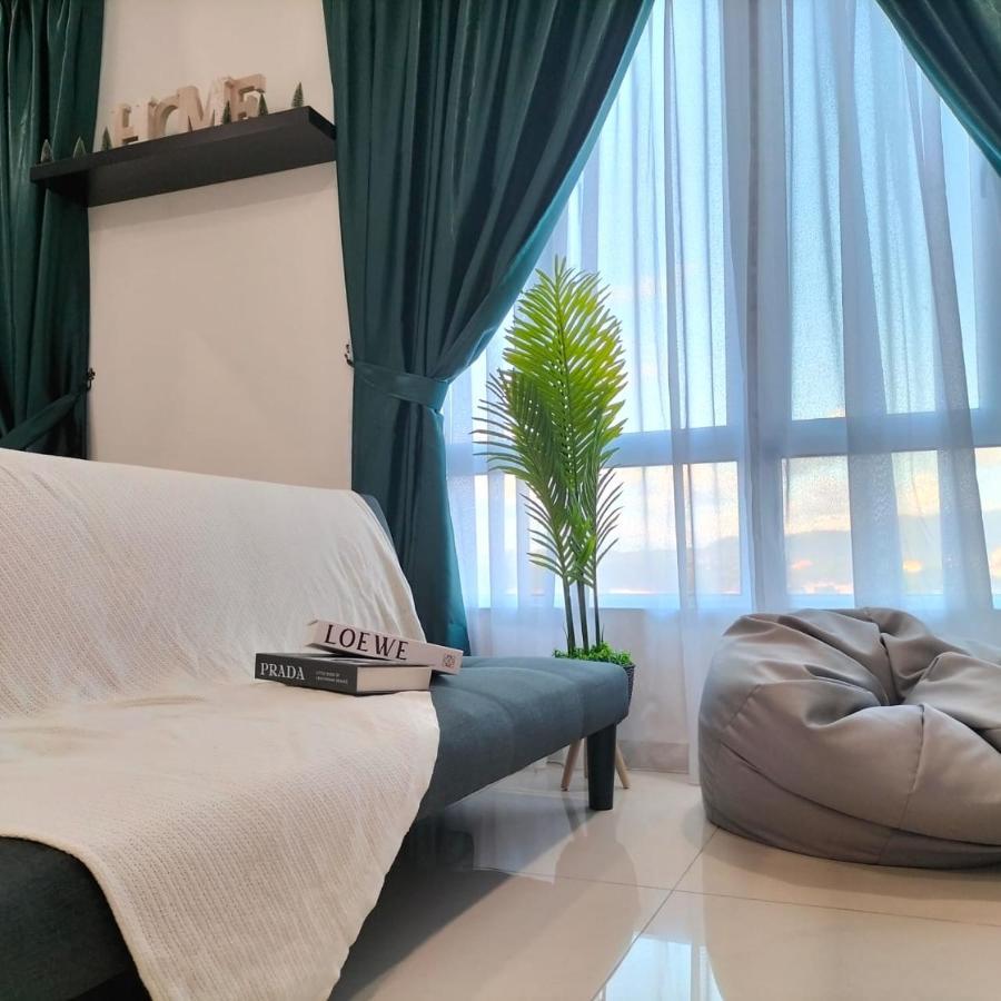 Mahkota Valley Apartment Indera Mahkota Kuantan#Netflix Экстерьер фото