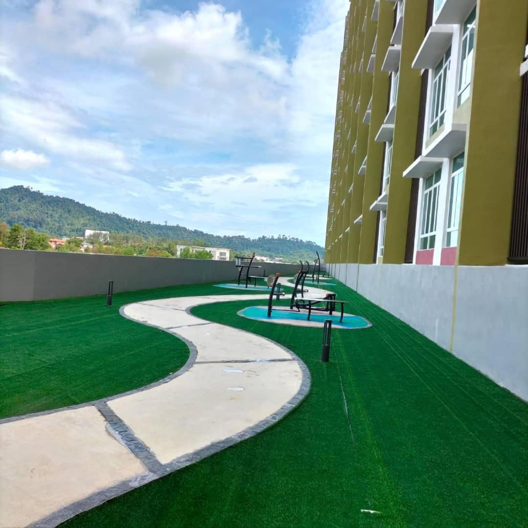 Mahkota Valley Apartment Indera Mahkota Kuantan#Netflix Экстерьер фото
